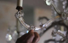 How to Clean a Crystal Chandelier_11