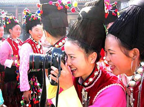 Walking into Achang Ethnic Group, Knowing about Their Marriage Customs_1