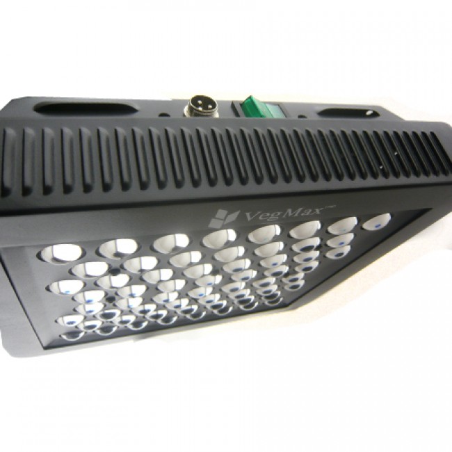 Horticultural LED Lights Power Sustainable Food Production Systems_1