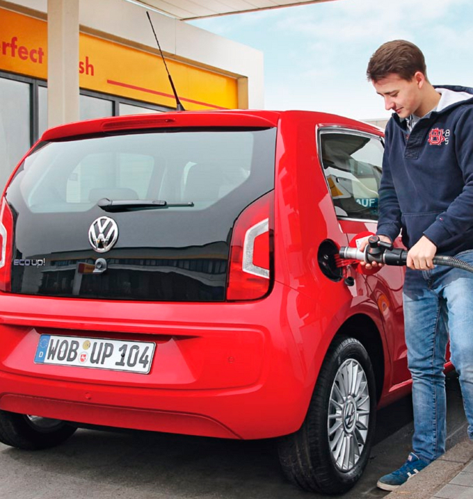 Volkswagen Launches New CNG Powered Eco up!