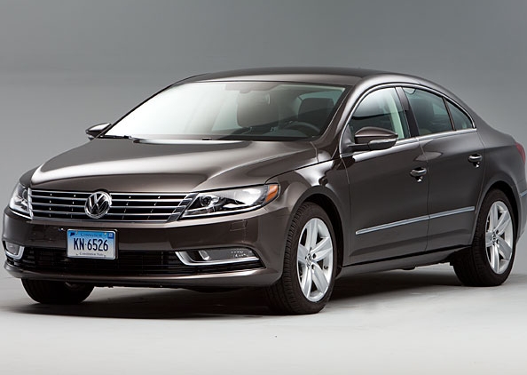 Stylish Volkswagen Cc Gives up Practicality to Turn Heads