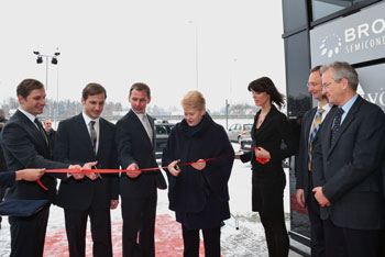 President of Lithuania Opens Brolis Semiconductors’ Mbe and Laser Diode Production Facility