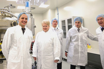 President of Lithuania Opens Brolis Semiconductors’ Mbe and Laser Diode Production Facility_1