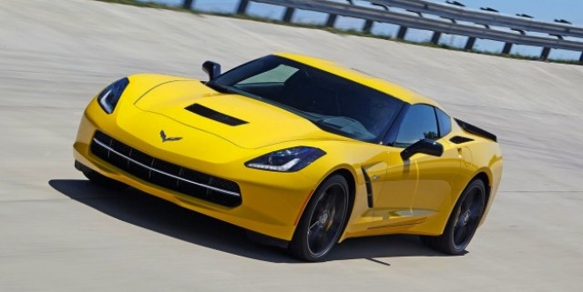 Chevrolet Corvette Stingray, Silverado Sweep 2014 North American Car and Truck of The Year Awards