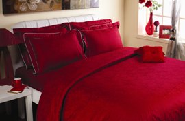 Portico New York Offers Attractive & Alluring Bed Linens