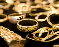 Q1 Demand for Gold Sinks Like Lead