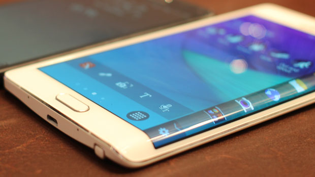 Samsung Tipped to Launch Two Galaxy S6 Handsets at MVC
