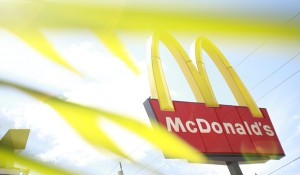 McDonald's Sees Global Sales Drop Trend Continue