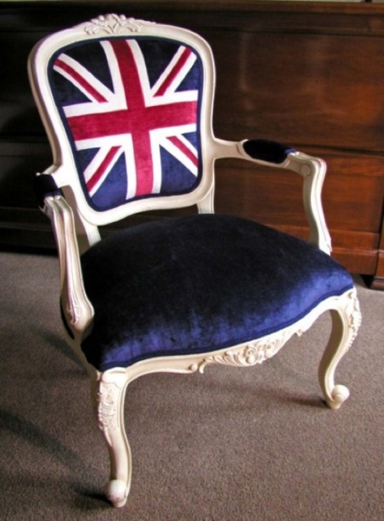 Union Jack Furniture Collection to Make Bright Accents_1