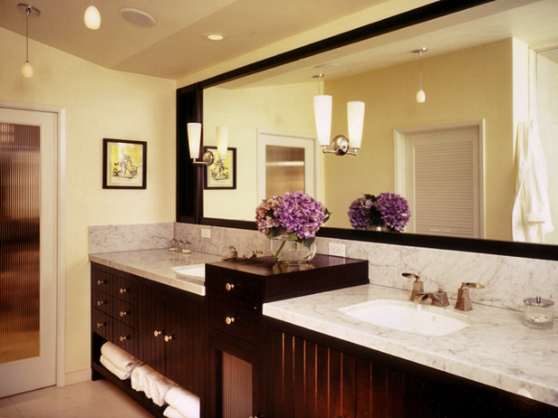 4 Bathroom Decorating Ideas to Create Bathroom You Desire_1