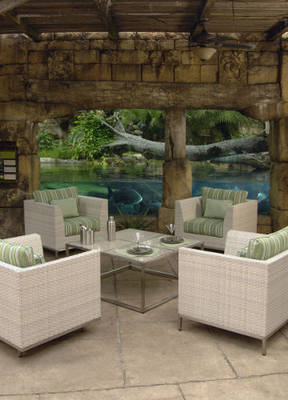 How to Furnish an Outdoor Room_6