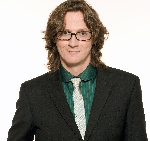 2Comic Ed Byrne to Perform at Lighting Design Awards