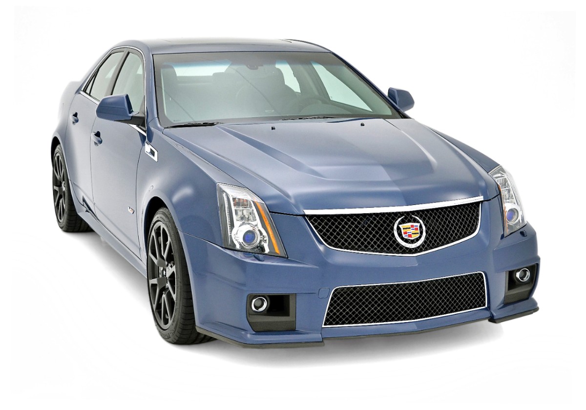 Cadillac Reveals Limited Edition Models of CTS-V Coupes_1