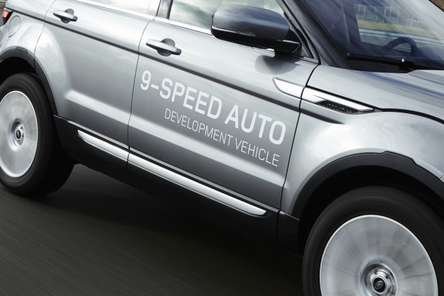 Range Rover Evoque to Debut World's First Nine-Speed Auto_2