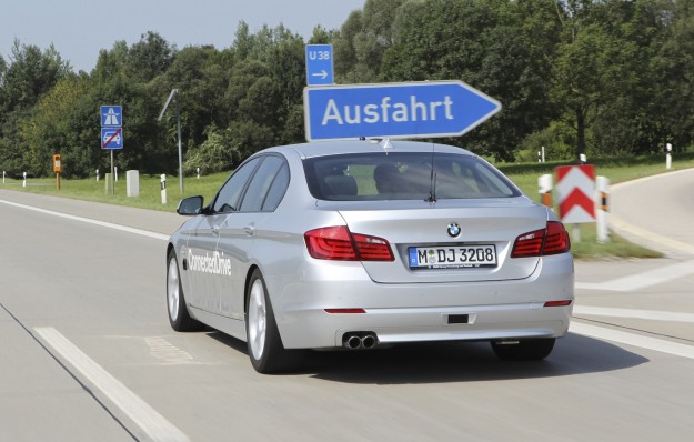 BMW Targets Accident-Free Roads with Autonomous Driving Technology_3