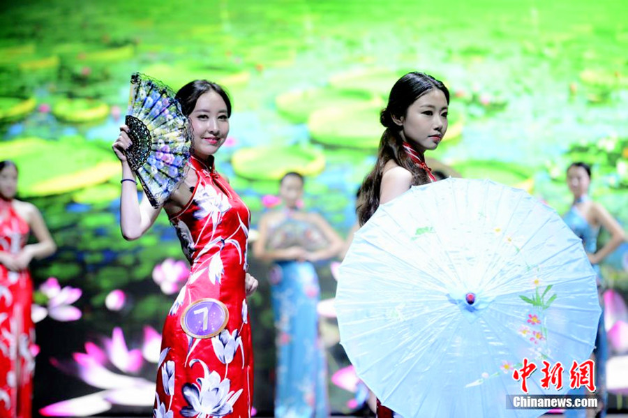 Miss Tourism Cultural World Competition Shows Beauty of Cheongsam_4
