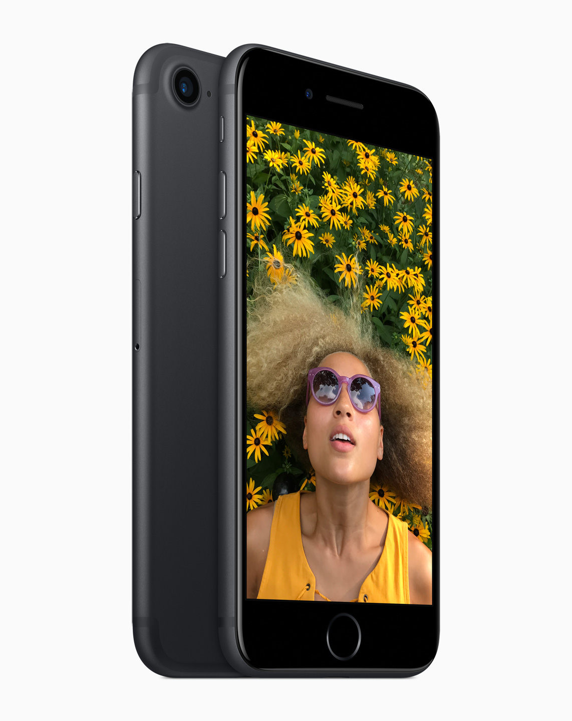 Apple Introduces iPhone 7 & iPhone 7 Plus, the Best, Most Advanced iPhone Ever_1