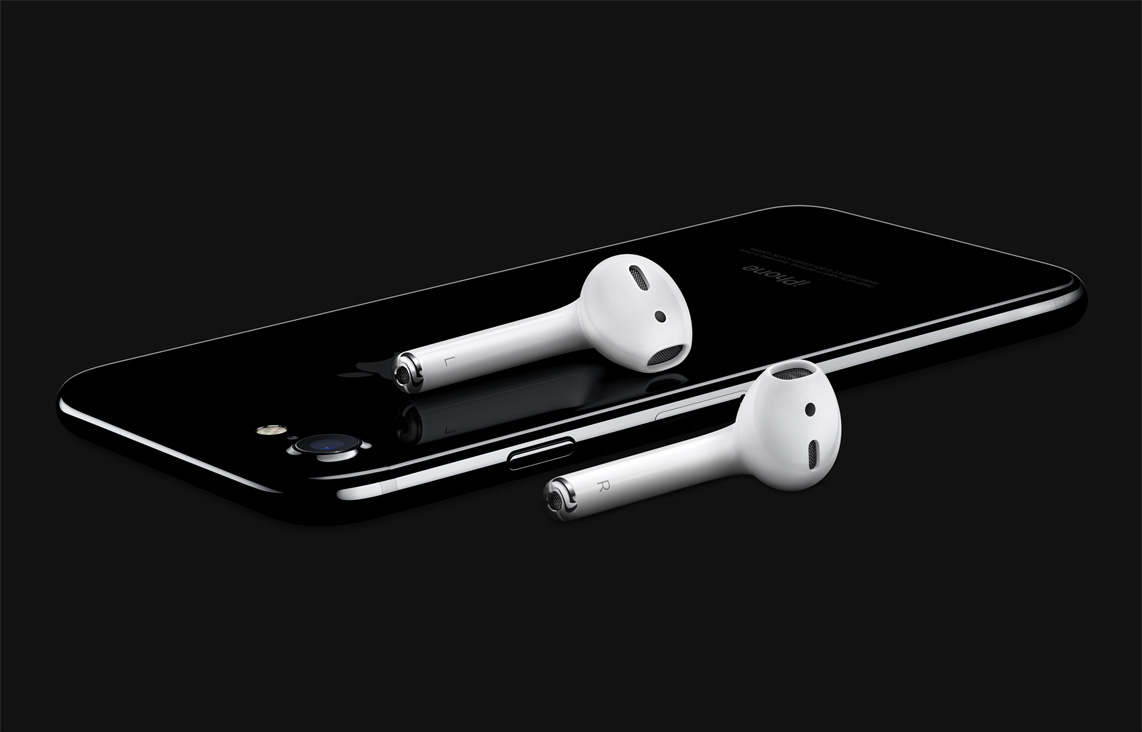 Apple Reinvents The Wireless Headphone with AirPods_3
