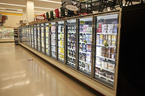 GE Lighting Helps Grocery/Convenience Stores Slash Energy Costs for Refrigerated Display Cases_1
