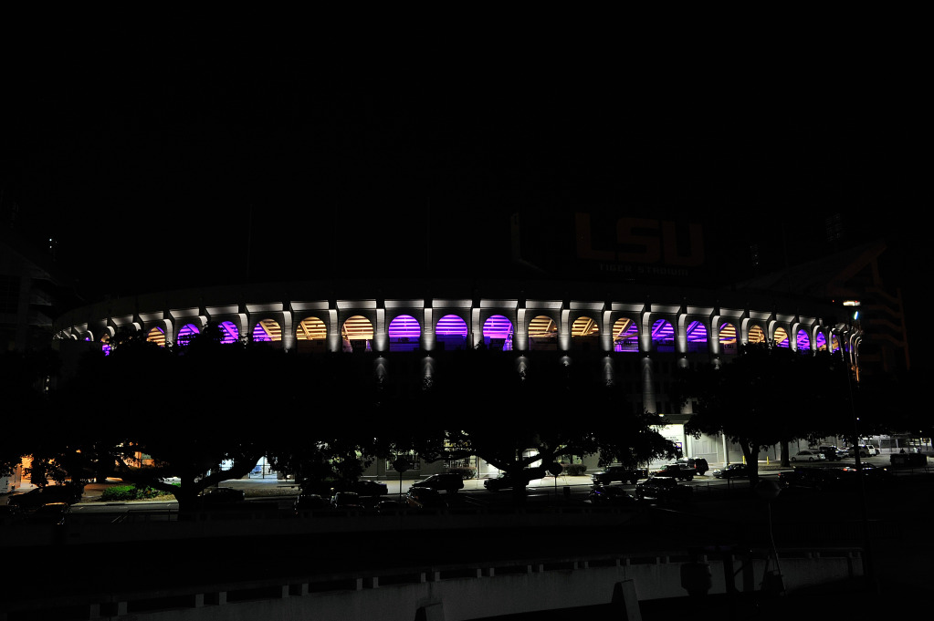 Seeing LSU's FB stadium in a new light - LED Lighting_4