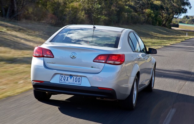 Holden VF Commodore: Engines and Fuel Consumption_1