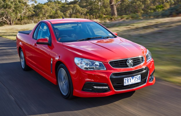 Holden VF Commodore: Engines and Fuel Consumption_2