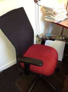 6 Craigslist Office Furniture Fails_2