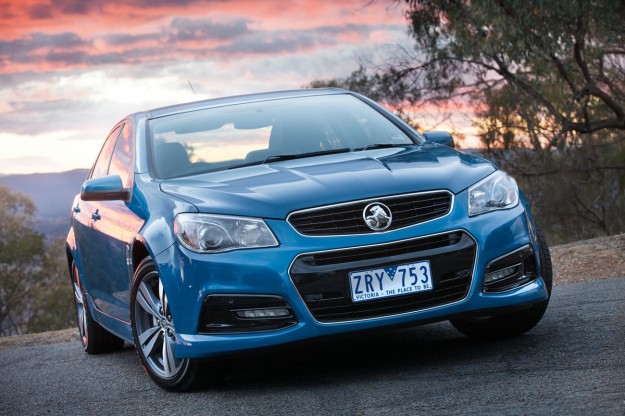 Holden VF Commodore Sv6 Review_7