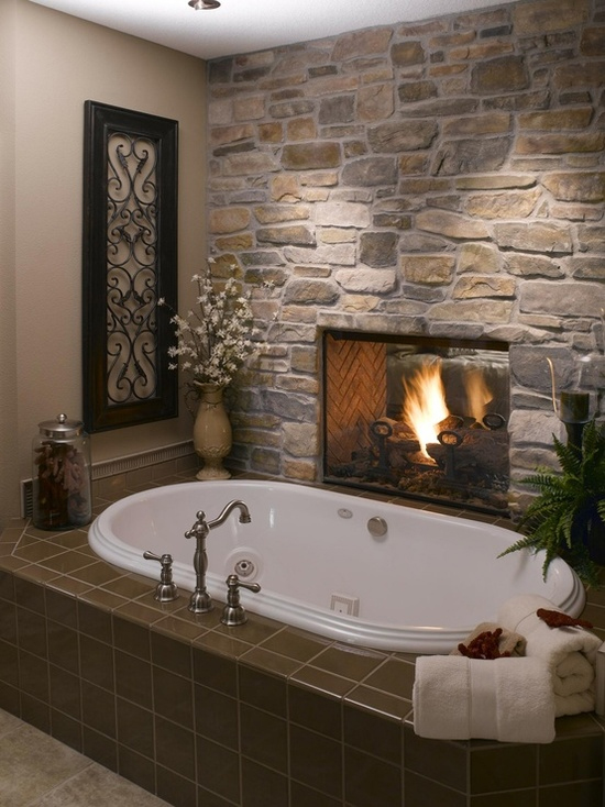 Bathtub Fireplaces: The Best of Both Worlds_1