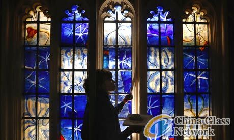 Westminster Abbey Gets New Stained Glass Windows