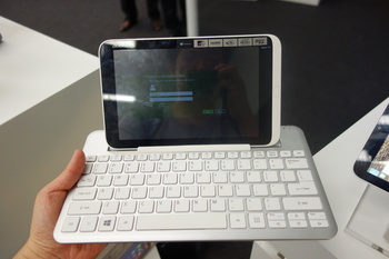 Hands-on with Acer's 8-Inch Windows 8 Tablet, Iconia W3