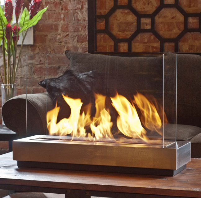 Brasa's Indoor Fireplace: The Sweet Scent of Bliss