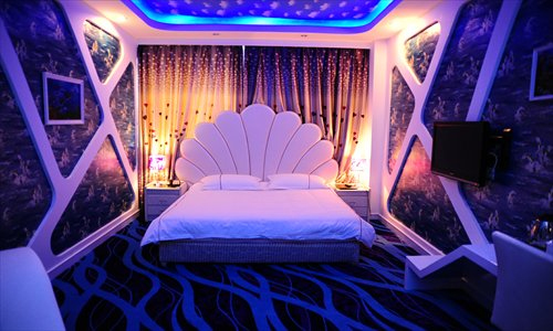 Top 10 Clam Shell Bed Designs_3