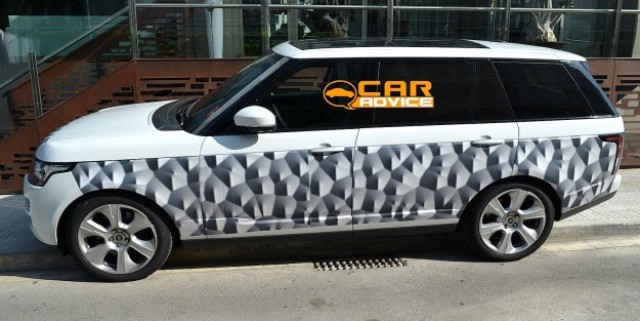 Range Rover LWB: Stretched SUV Spied