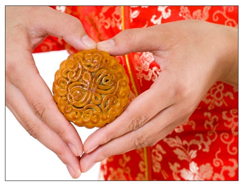 Mid-Autumn Day Festival: Chinese Moon Cake