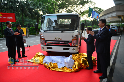 JAC Launches N Series Light Duty Truck in Singapore