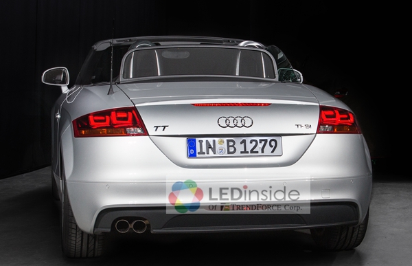 Philips Produces 3D OLEDs Used in The Rear Lights of The Audi TT