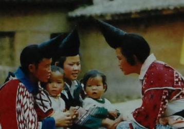 China's Minority Peoples - The Miaos_9