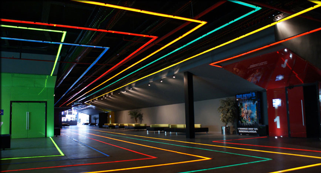 Teraspark Shopping Mall's Navigational Lighting for Customers_3