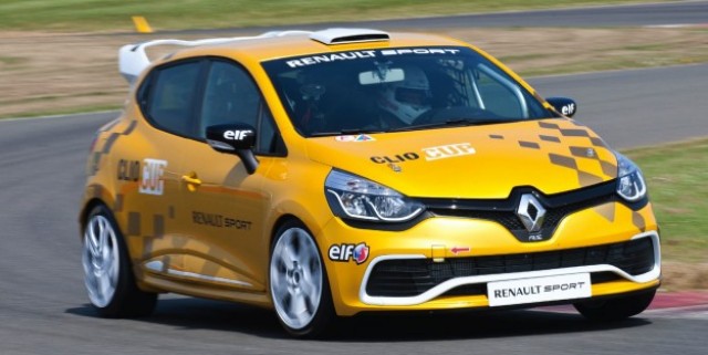 Renault Clio Cup Revealed Ahead of 2014 Racing Season