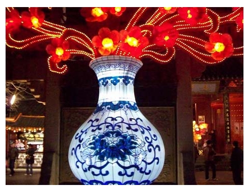 What Is a Chinese Lantern Parade and When Is It?