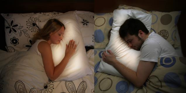 Pillow Talk Relieves Long Distant Relationship's Sorrow_1