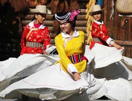 Walking Marriage of Mosuo People