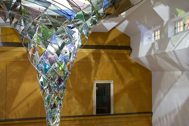 Olafur Eliasson's Breathtaking Wirbelwerk Glass & Light Exhibit