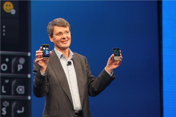 Blackberry Turns to 7 Os with Social Networking Features for New 9720 Smartphone
