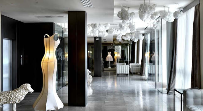 Maison Moschino Hotel: Floor Lamps Made From Dresses!_3