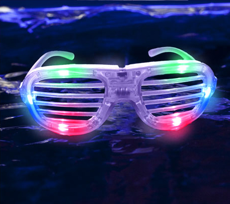 Glowsource. COM Reveals Hottest LED Party Accessories_1