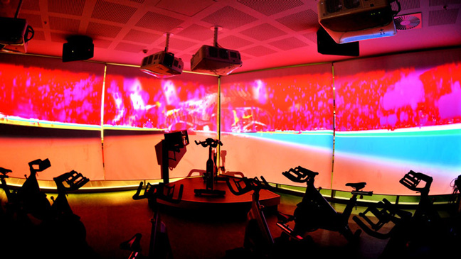Spin Class Uses 3D Light Show to Motivate Riders_3