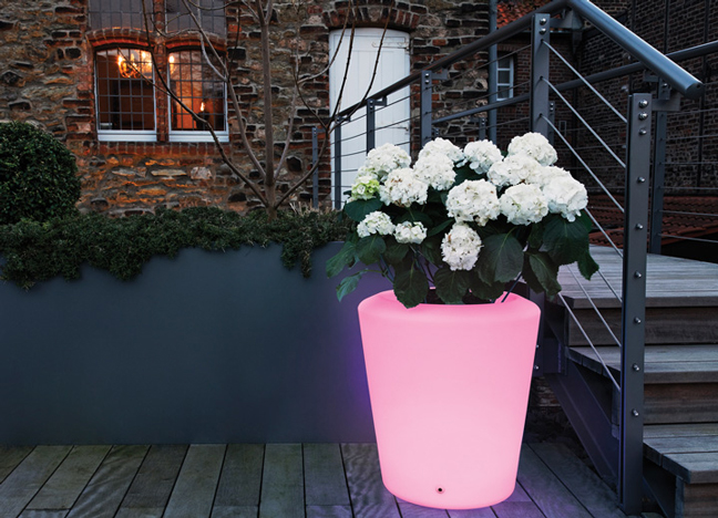 LED Illuminated Plant Pots_2