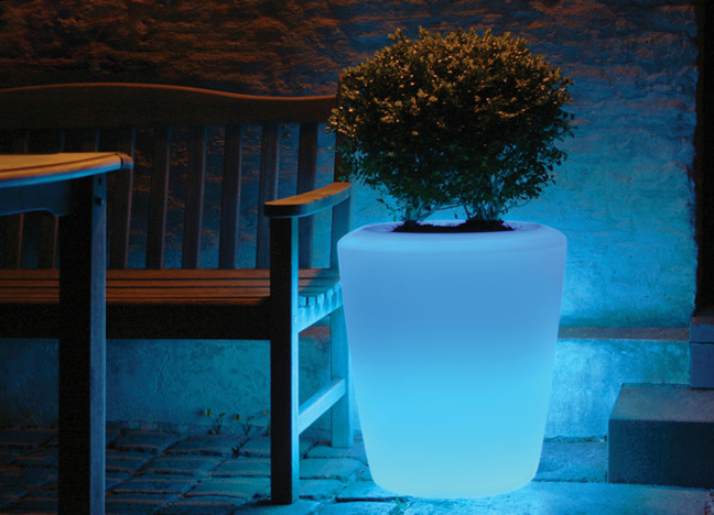 LED Illuminated Plant Pots_4